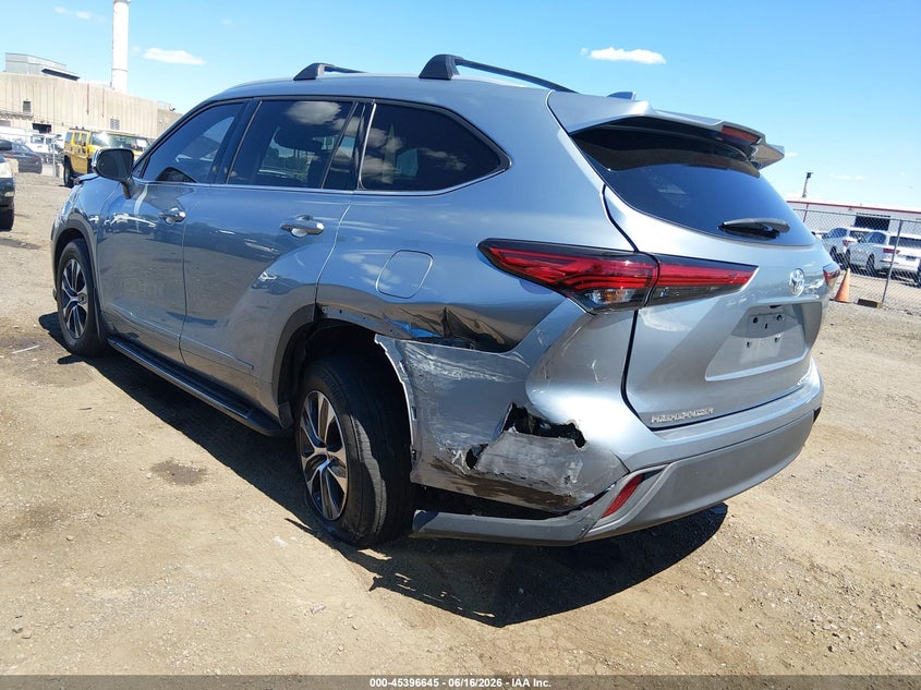 Vin: 5tdgzrbh2ns218425, lot: 45894648, toyota highlander xle 20223