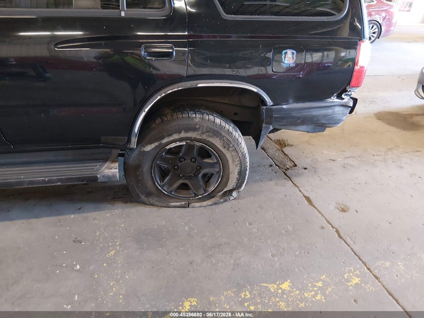 2002 TOYOTA 4RUNNER auction photo 6