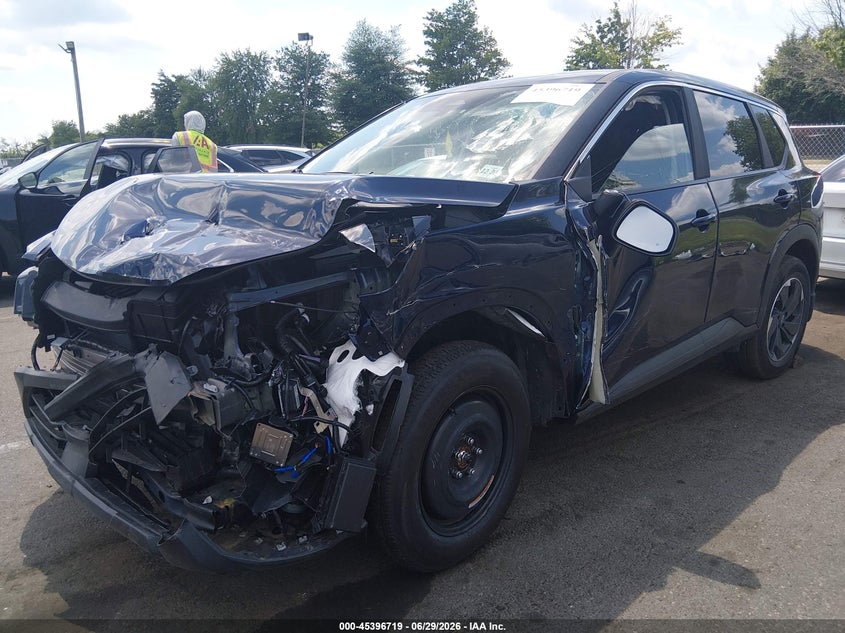 2026 NISSAN ROGUE auction photo 2