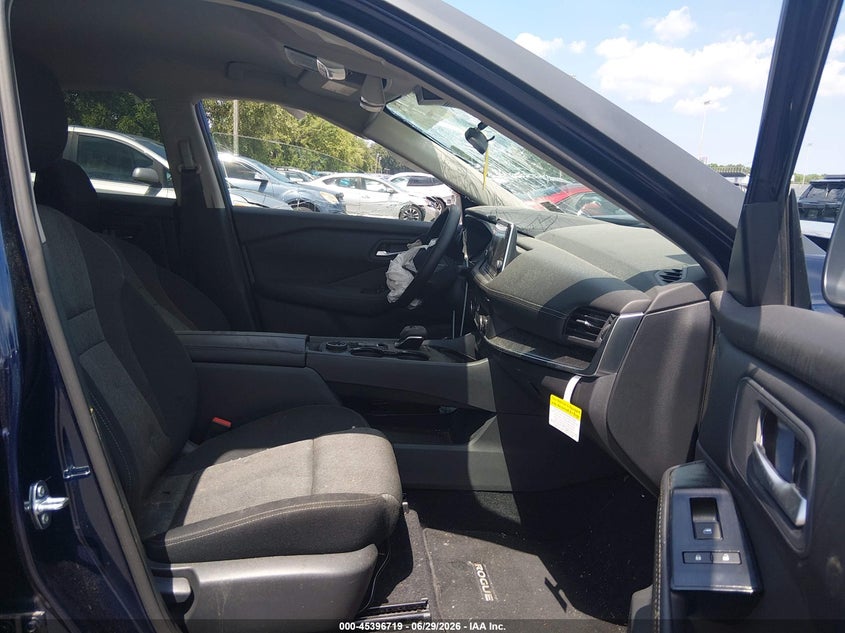 2026 NISSAN ROGUE auction photo 5
