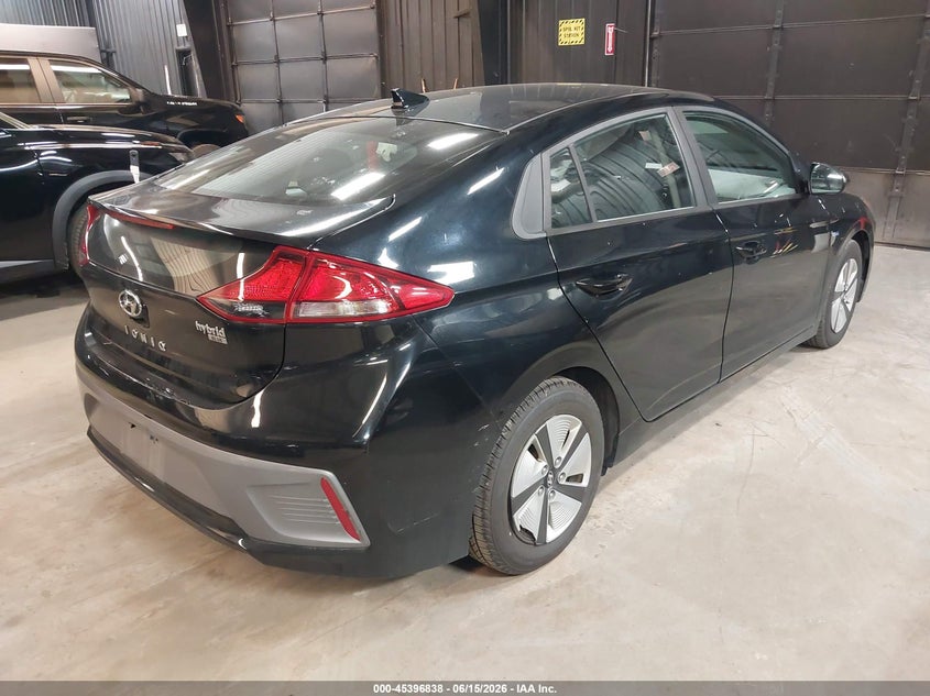 AtlanticExpress - Hyundai Ioniq Hybrid