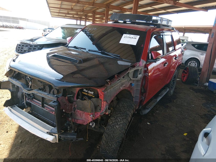 2022 TOYOTA 4RUNNER auction photo 2