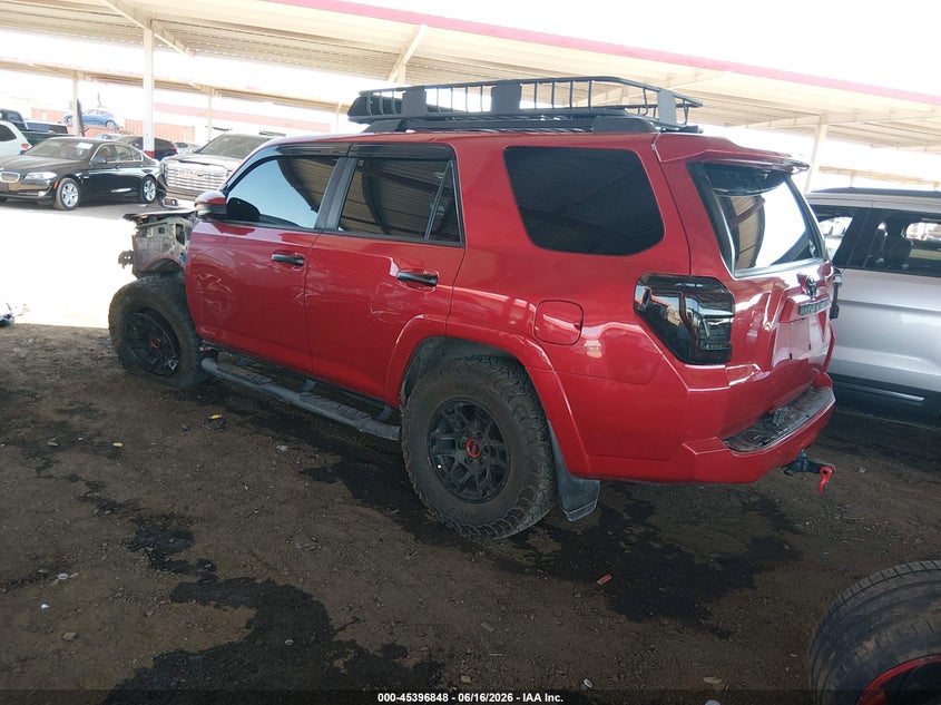 2022 TOYOTA 4RUNNER auction photo 3