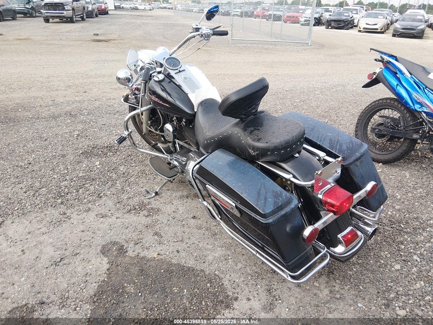 2006 HARLEY-DAVIDSON ROAD KING SPORT_BIKE 2