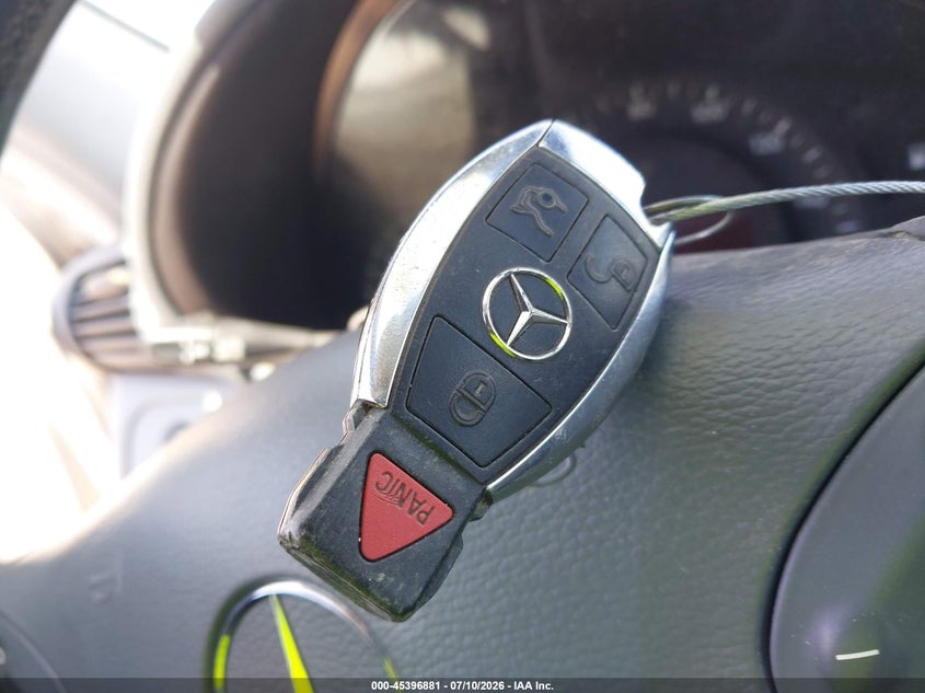 2003 Mercedes-Benz C 230 Kompressor Sport VIN: WDBRF40J33A473197 Lot: 45396881