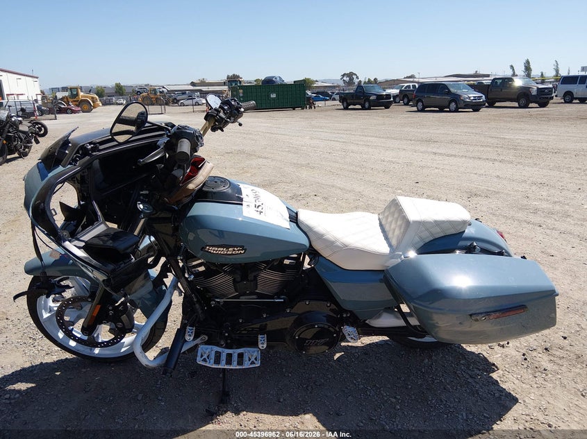 2024 Harley-Davidson Fltrx VIN: 1HD1KH719RB623855 Lot: 45396962