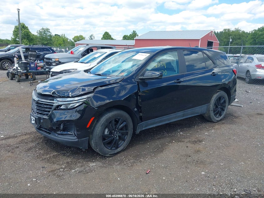 2024 CHEVROLET EQUINOX auction photo 2