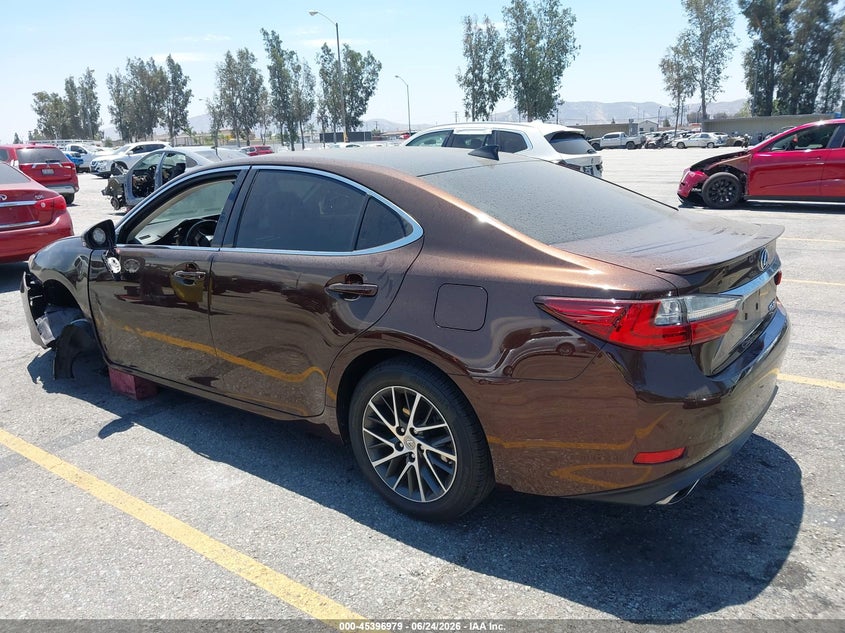 Vin: 58abk1gg7hu058529, lot: 45894982, lexus es 350 20173