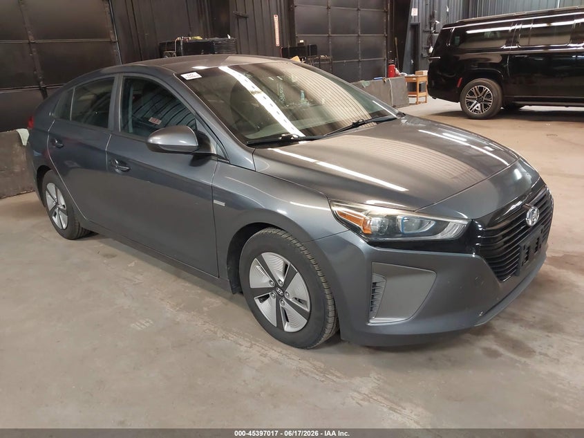 2019 HYUNDAI IONIQ HYBRID BLUE — Photo gallery