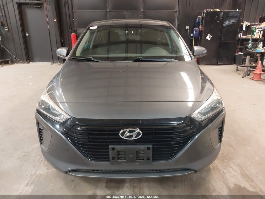 2019 HYUNDAI IONIQ HYBRID BLUE — Фото 17