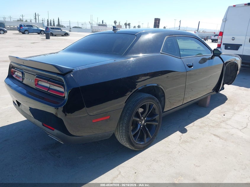 Vin: 2c3cdzag8hh554514, lot: 45895038, dodge challenger sxt plus 20174