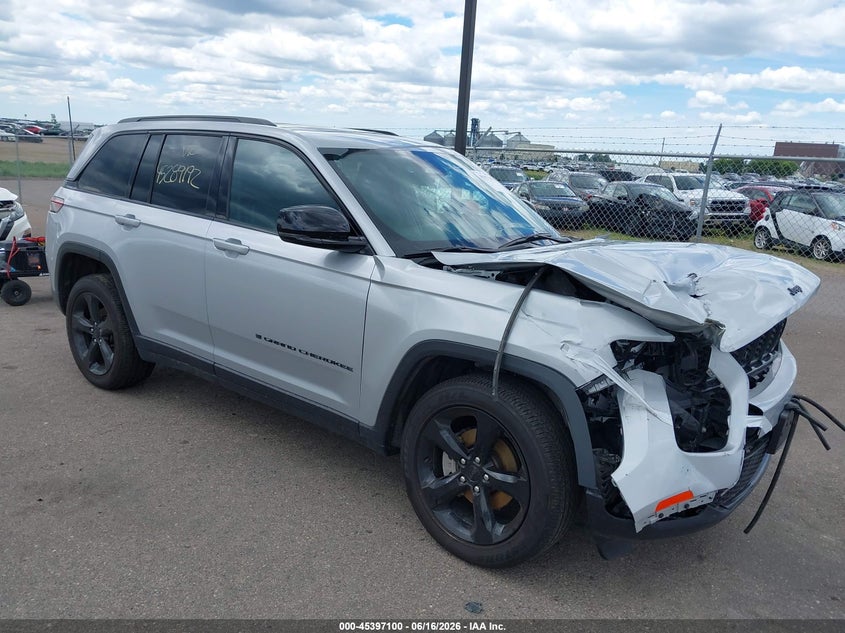 2025 JEEP GRAND CHEROKEE  (VIN: 1C4RJHAG7SC293816)