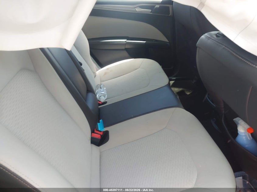 2020 FORD FUSION auction photo 8