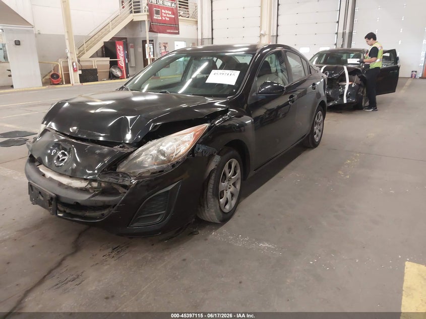 Vin: jm1bl1uf0b1412758, lot: 45895118, mazda mazda3 i sport 20112
