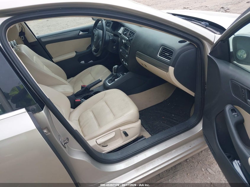 2014 VOLKSWAGEN JETTA SEDAN 2.0L I-4 DI, DOHC, TURBO, 140HP