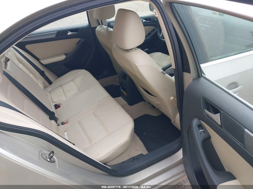 2014 VOLKSWAGEN JETTA SEDAN 2.0L I-4 DI, DOHC, TURBO, 140HP