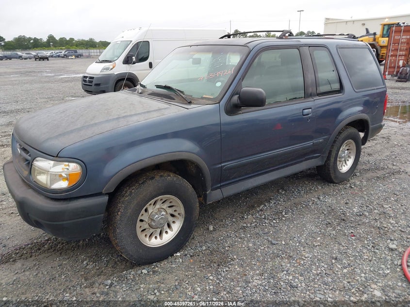 2000 Ford Explorer Sport 1FMYU60E9YUA82719 photo 1