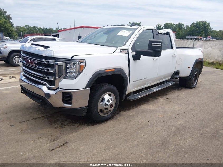2023 GMC SIERRA 3500HD auction photo 2