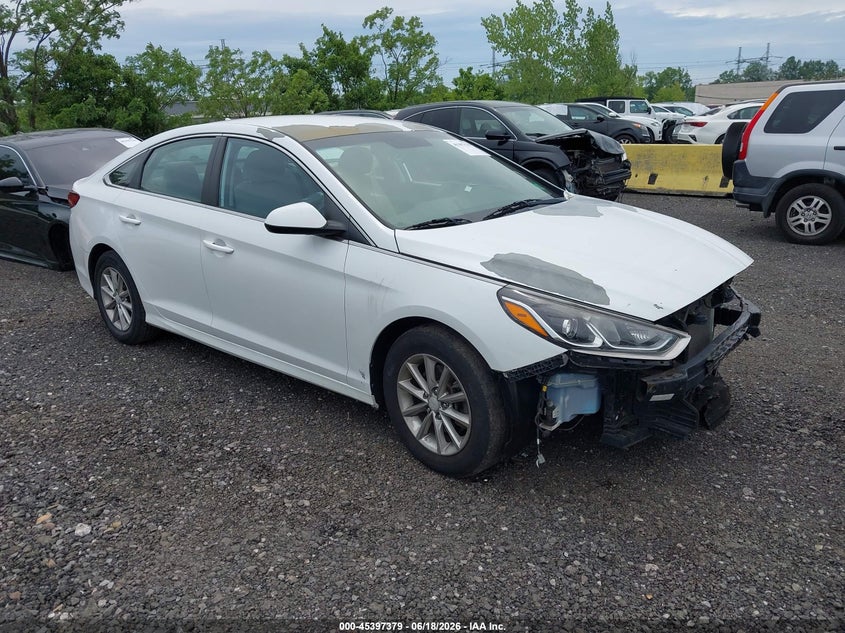 2018 HYUNDAI SONATA SE