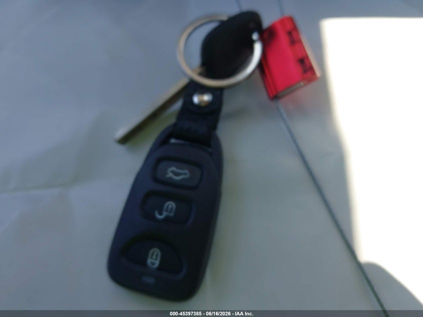 HYUNDAI ACCENT 2017 VIN KMHCT4AE9HU196509