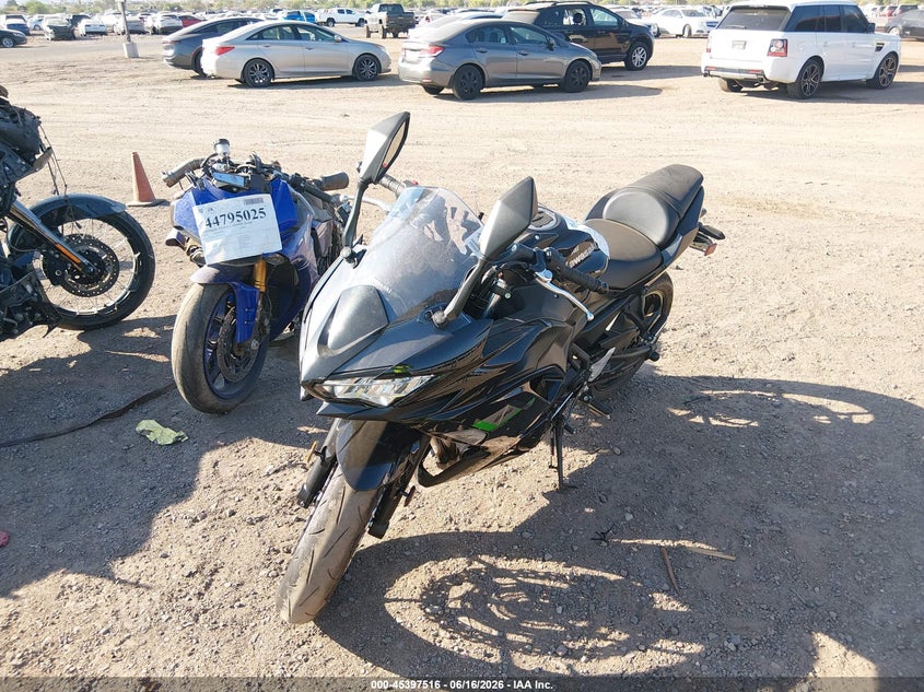 2025 KAWASAKI NINJA SPORT_BIKE 2