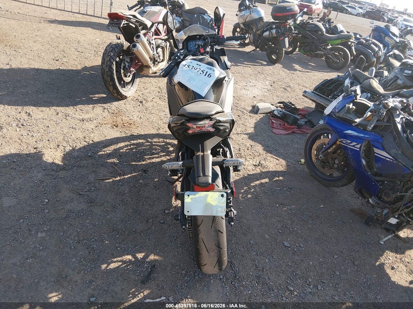 2025 KAWASAKI NINJA SPORT_BIKE 2
