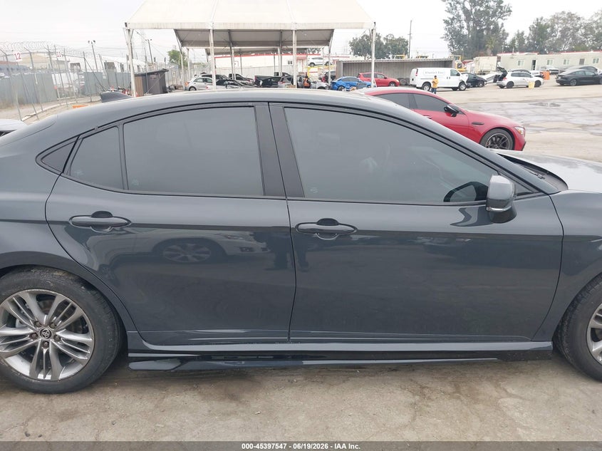 2025 TOYOTA CAMRY XSE — Photo 13