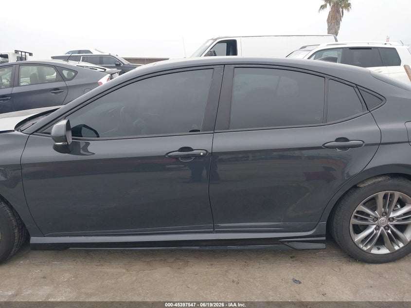 2025 TOYOTA CAMRY XSE — Photo 14