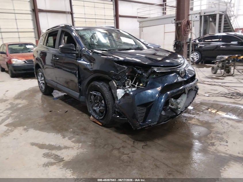 TOYOTA RAV4 LE 2018