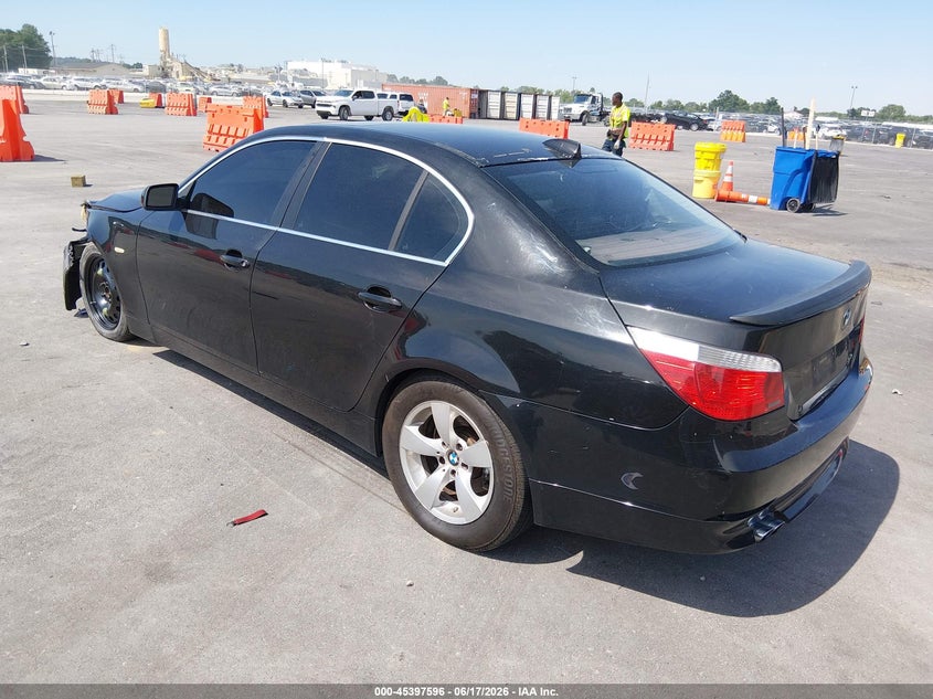2007 BMW 525I auction photo 2