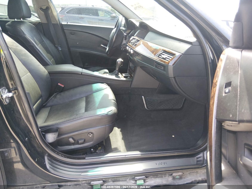 2007 BMW 525I auction photo 3