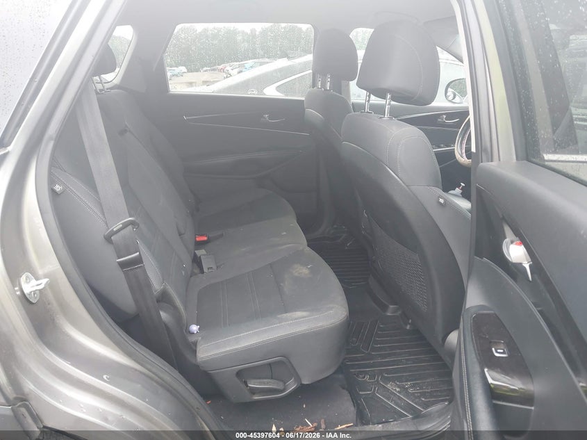 2017 KIA SORENTO SPORT UTILITY VEHICLE 2.4L I-4 DI, DOHC, VVT, 185HP