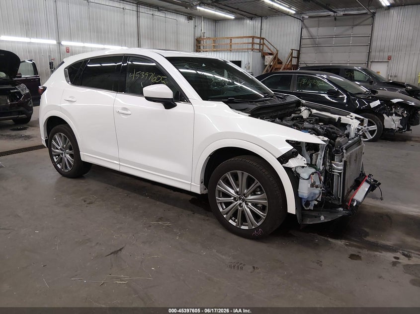 Vin: jm3kfbxyxn0637345, lot: 45895608, mazda cx-5 2.5 turbo signature 2022 img_1