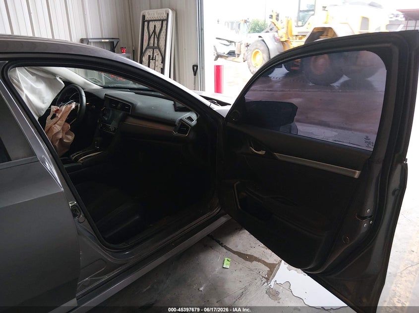 2018 HONDA CIVIC auction photo 5