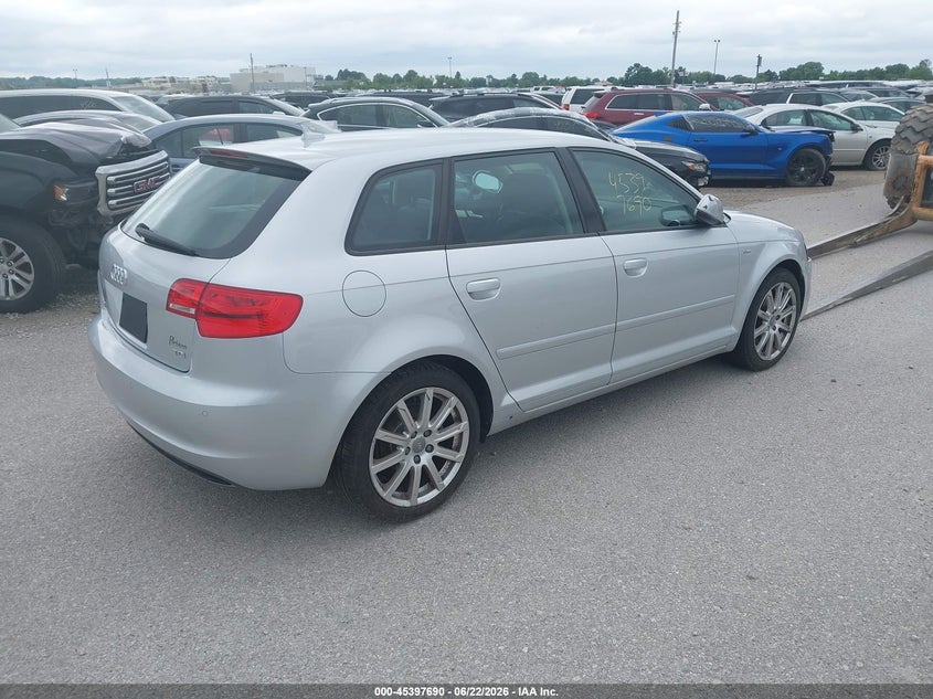 Vin: waukjafm6da011510, lot: 45895693, audi a3 2.0 tdi premium 20134