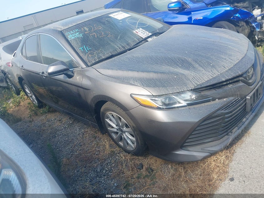 2020 TOYOTA CAMRY LE — Photo gallery