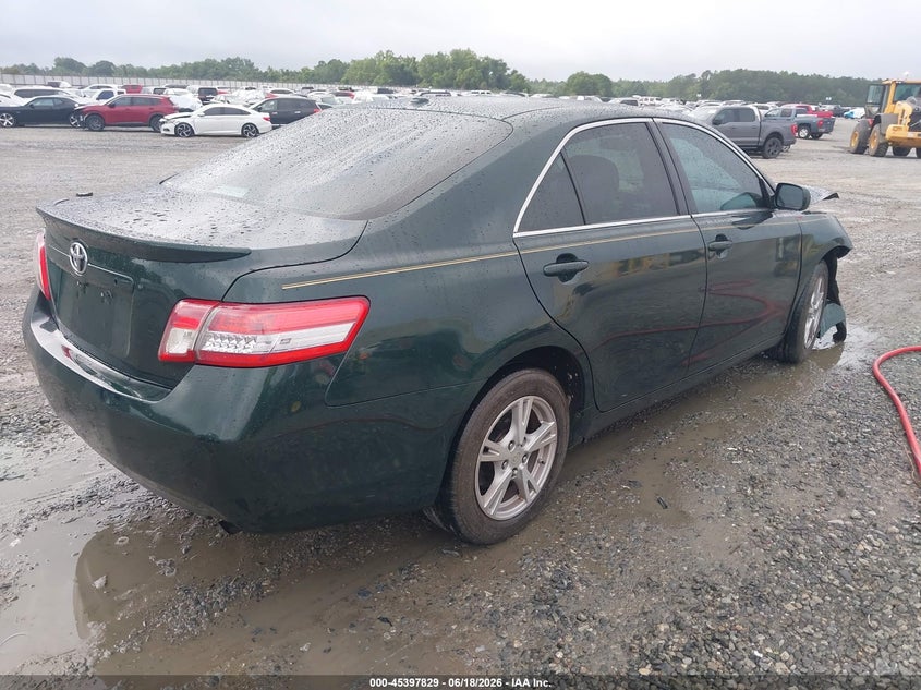 2010 TOYOTA CAMRY auction photo 4