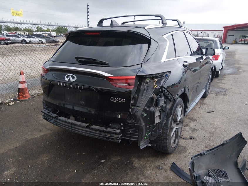 2019 INFINITI QX50 auction photo 4
