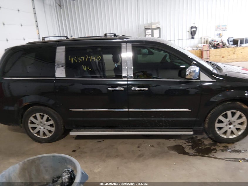 AtlanticExpress - Chrysler Town & Country