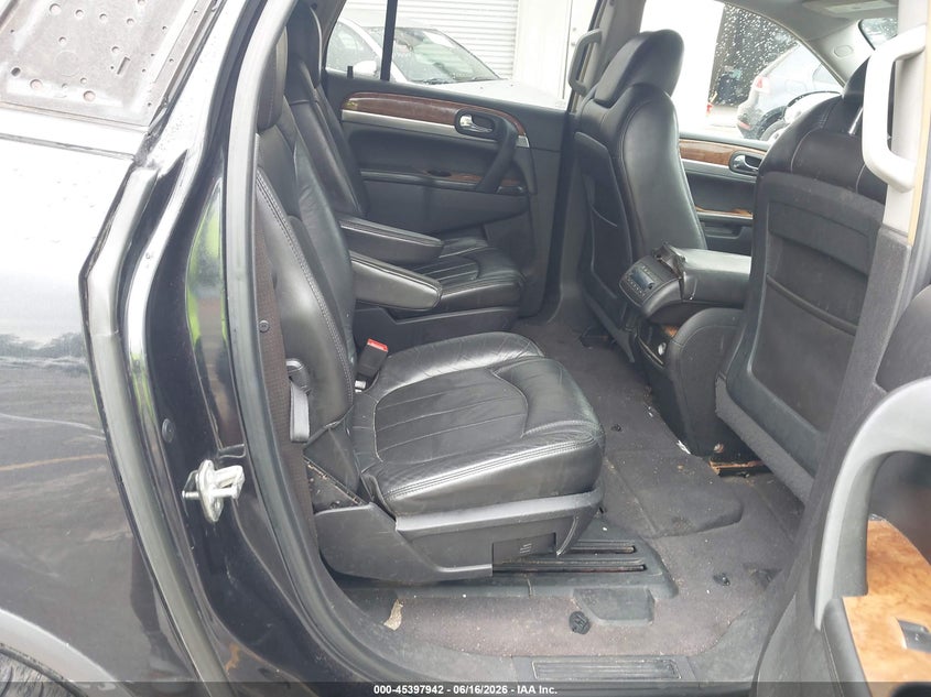 2010 BUICK ENCLAVE auction photo 8