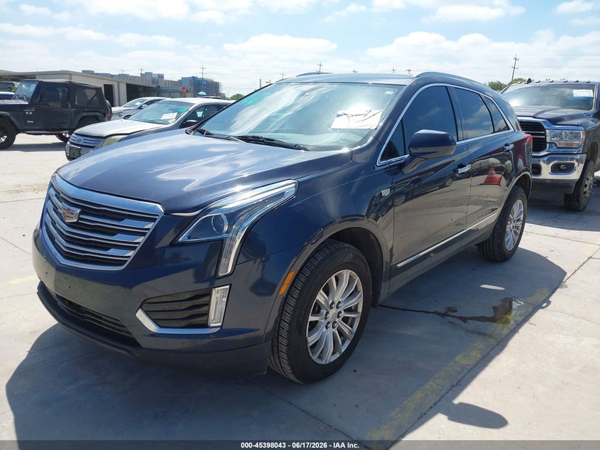 2018 CADILLAC XT5 auction photo 2