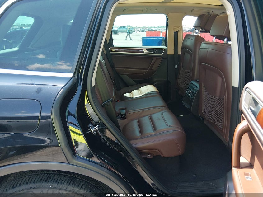 2013 Volkswagen Touareg Vr6 Lux VIN: WVGEF9BP2DD005424 Lot: 45398059