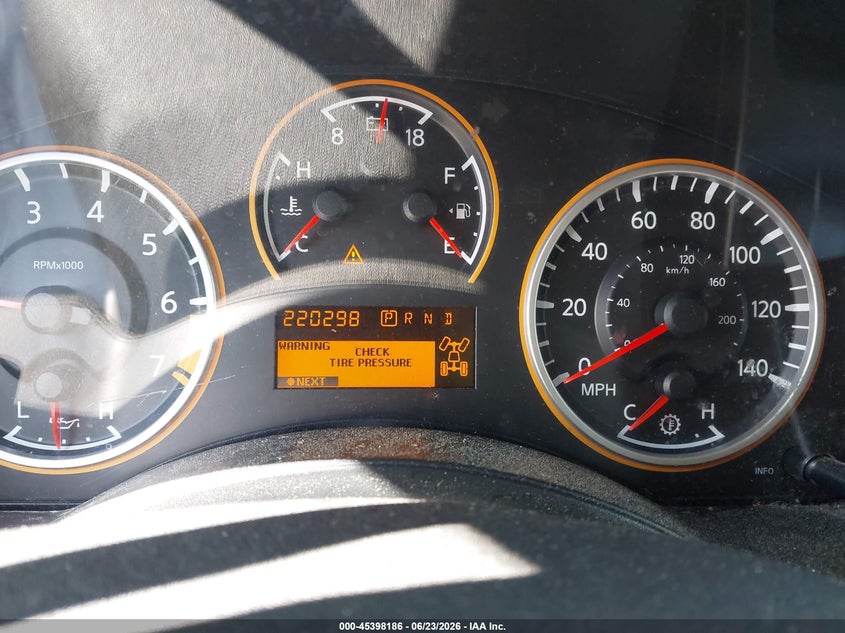 2011 Nissan Armada Sv VIN: 5N1AA0NC8BN611402 Lot: 45398186