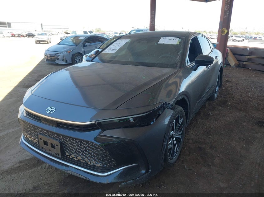2024 TOYOTA CROWN auction photo 2