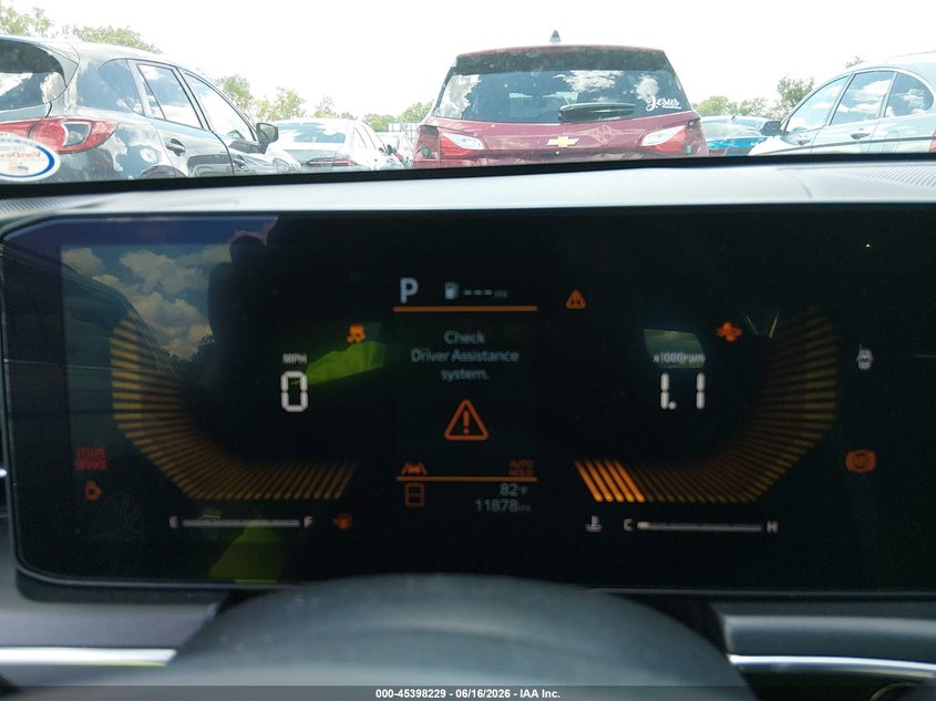 2025 KIA K5 auction photo 7