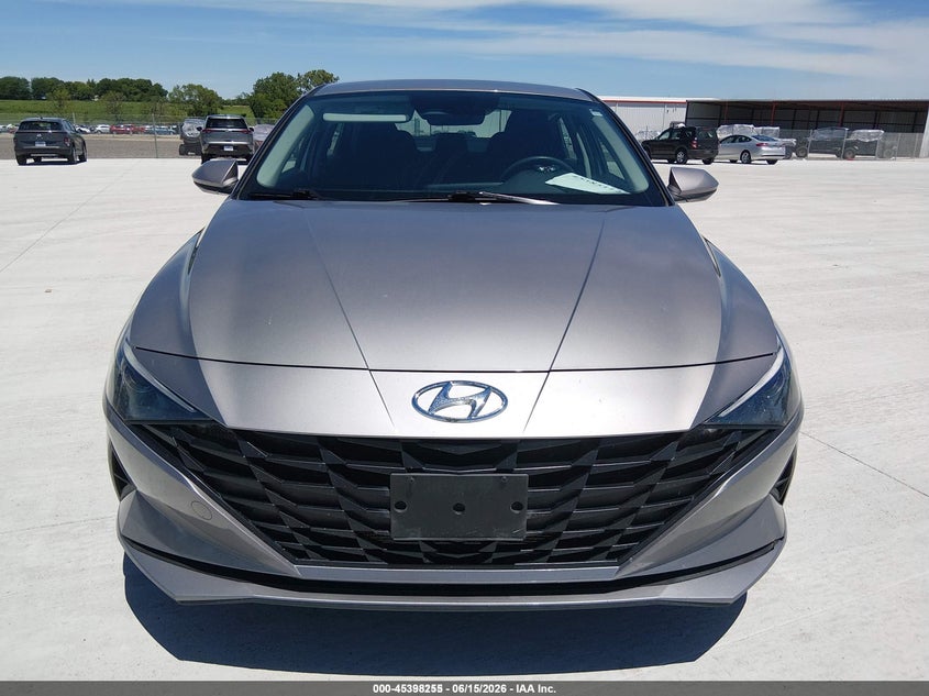 AtlanticExpress - Hyundai Elantra
