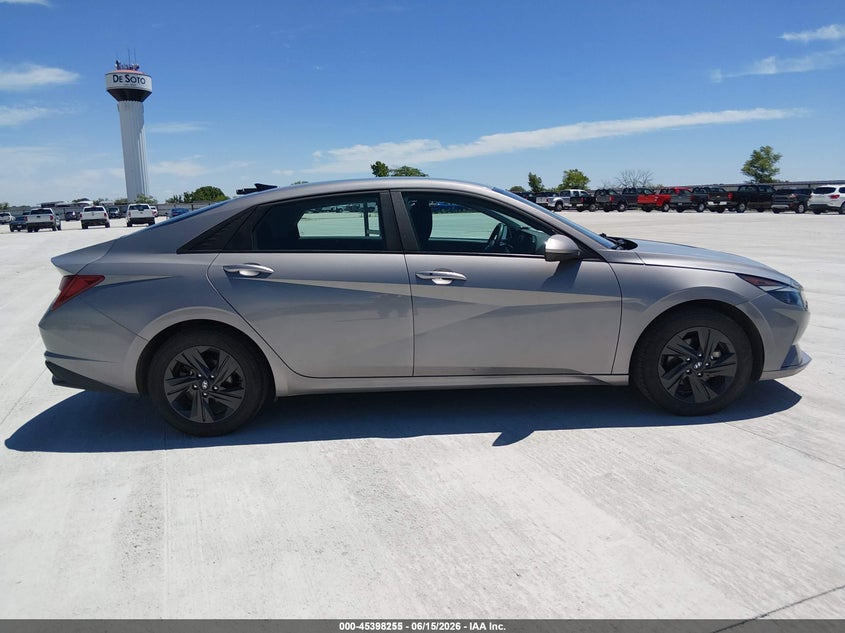 AtlanticExpress - Hyundai Elantra