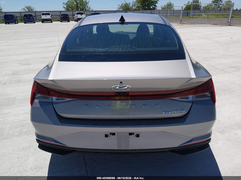 AtlanticExpress - Hyundai Elantra