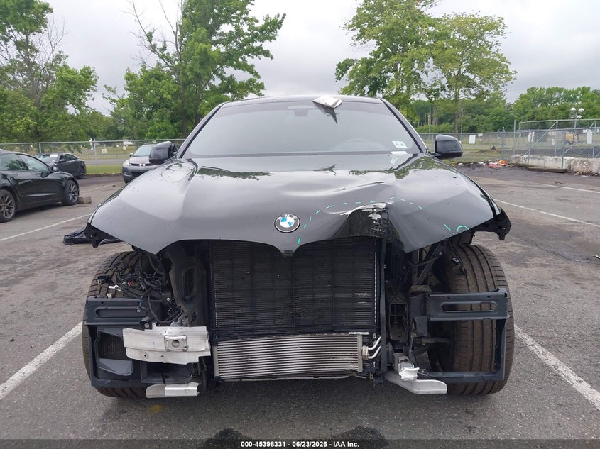 2021 BMW X6 auction photo 6
