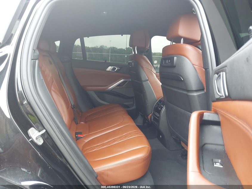 2021 BMW X6 auction photo 8